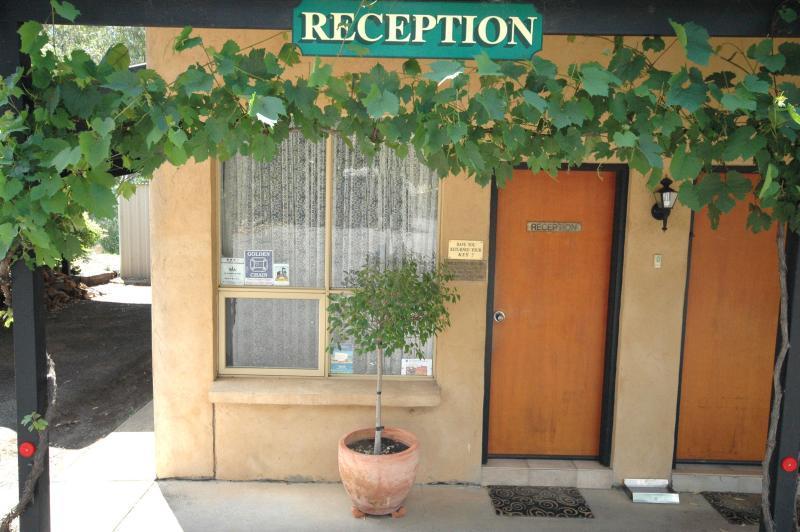 Burra Motor Inn Ngoại thất bức ảnh